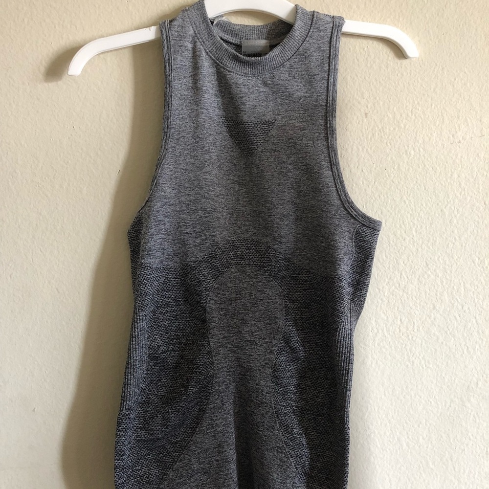 GYMSHARK TANK
